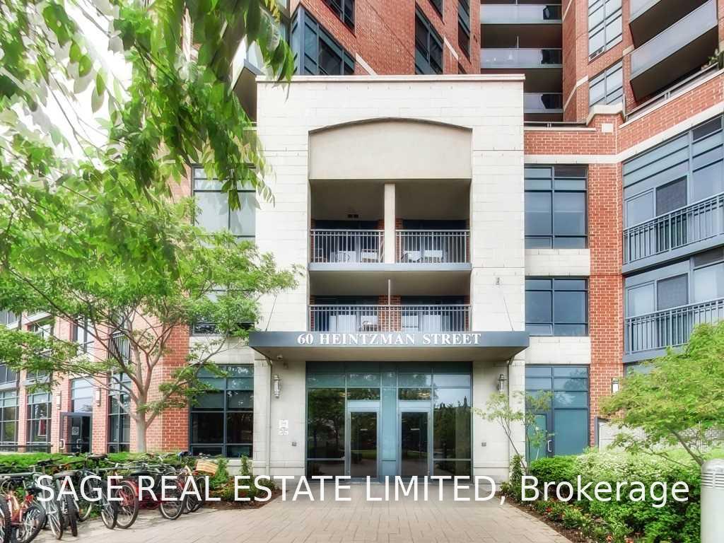 60 Heintzman Street