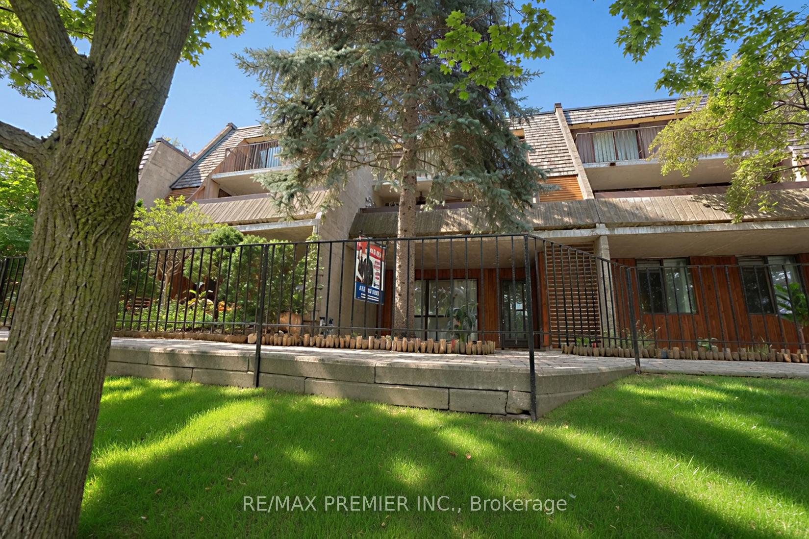 1250 Mississauga Valley Boulevard
