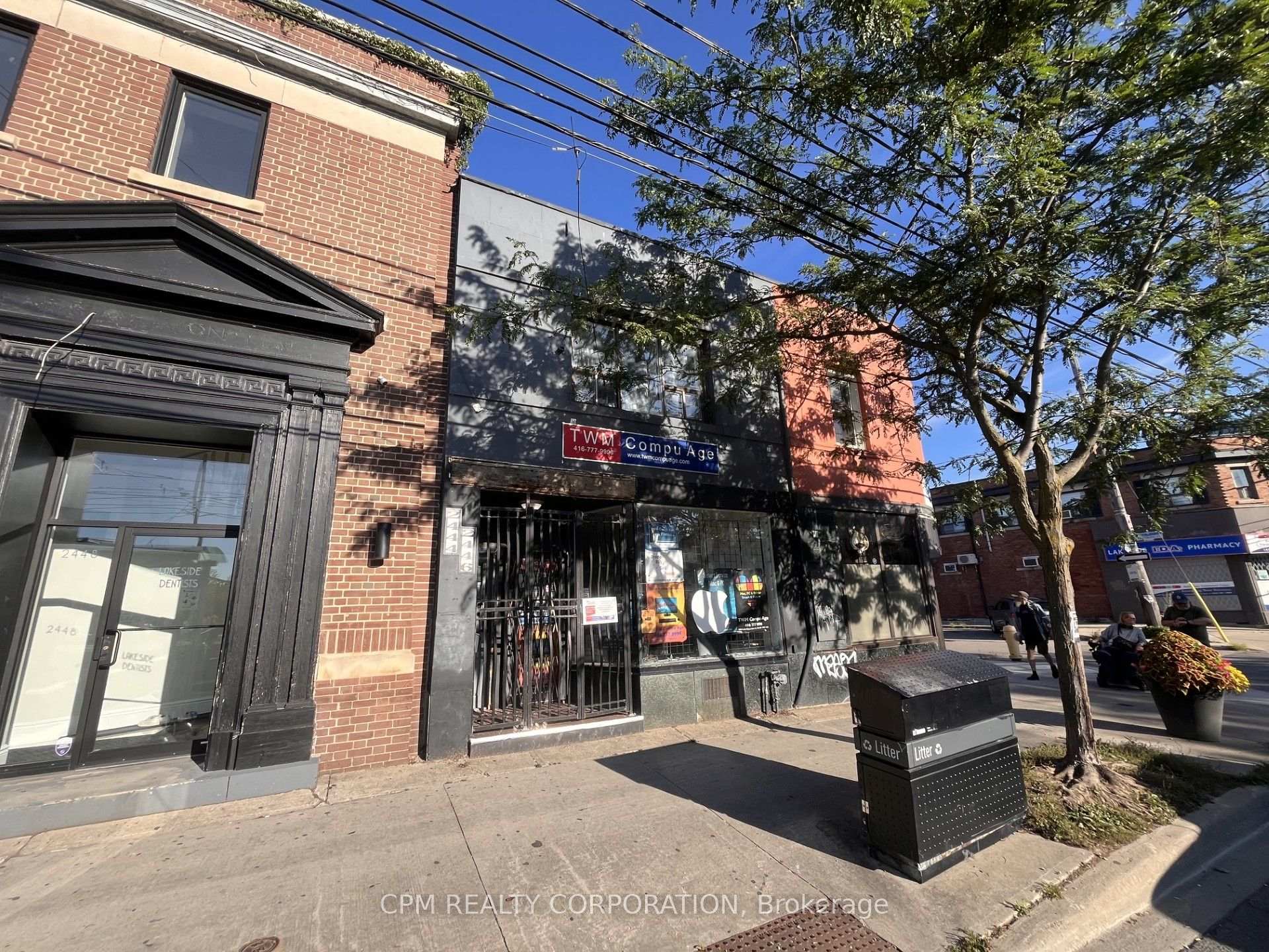 2444-2446 Lake Shore Boulevard W