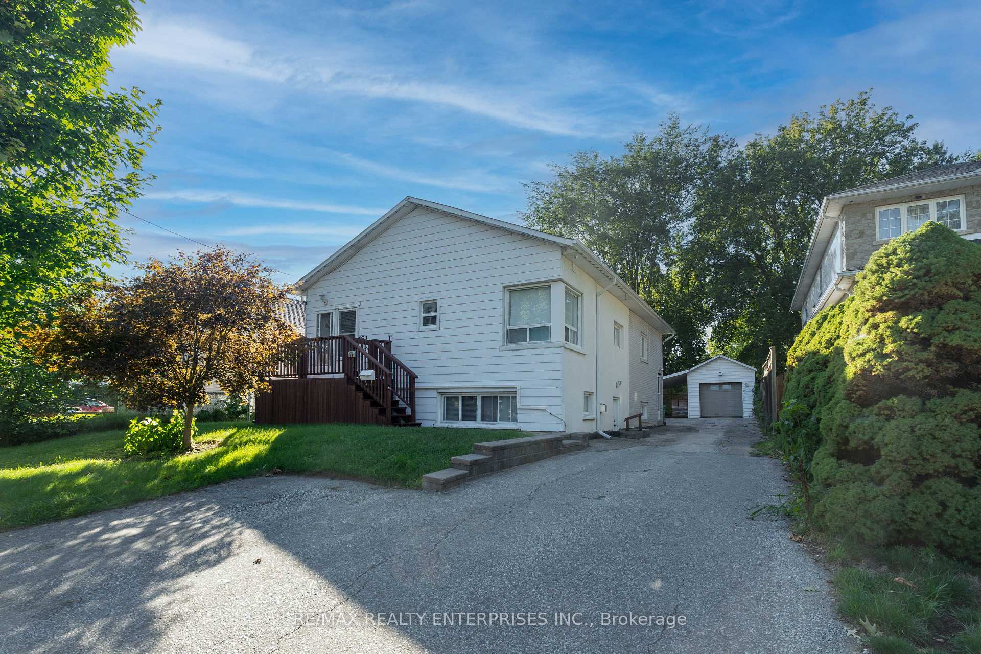 161 Angelene Street