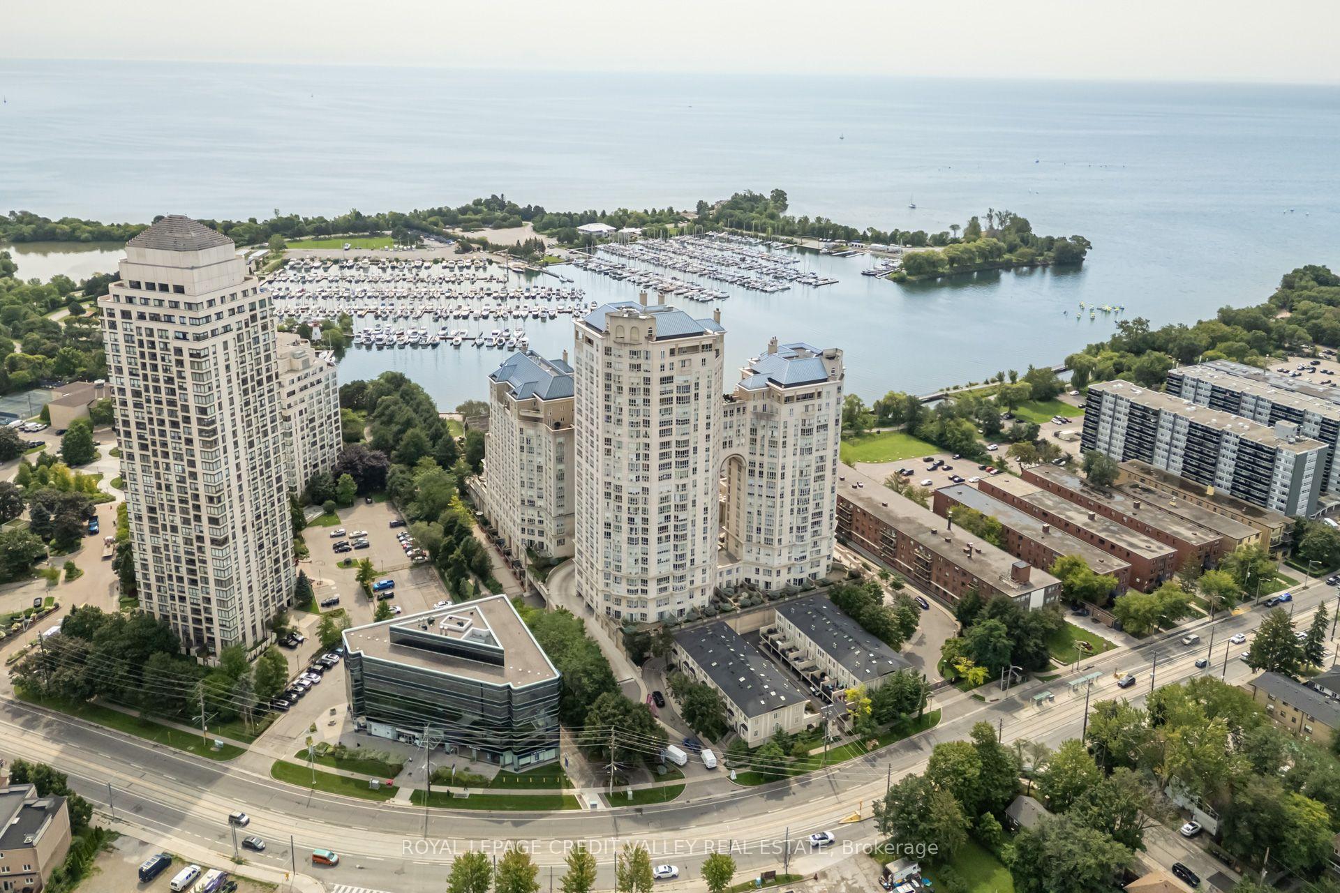2287 Lake Shore Boulevard W