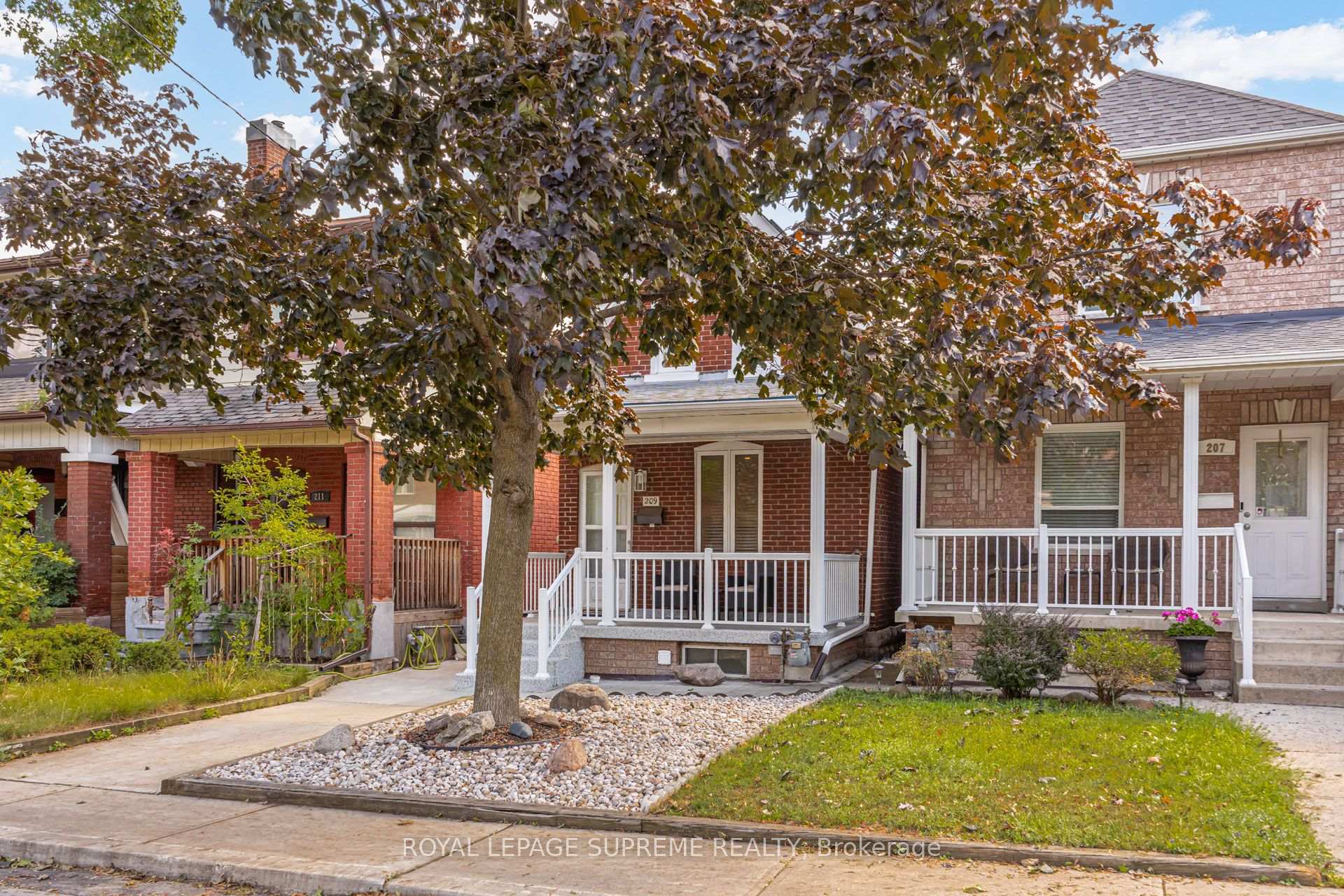 209 Boon Avenue
