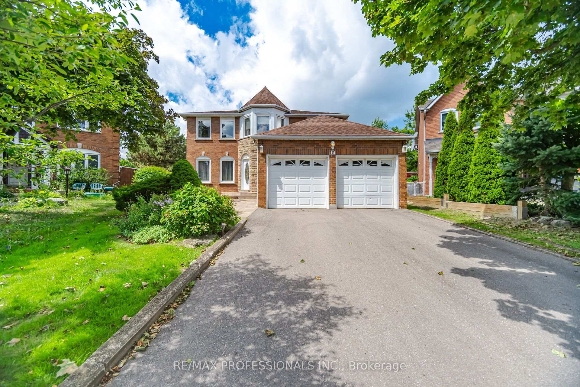 14 Laura Court