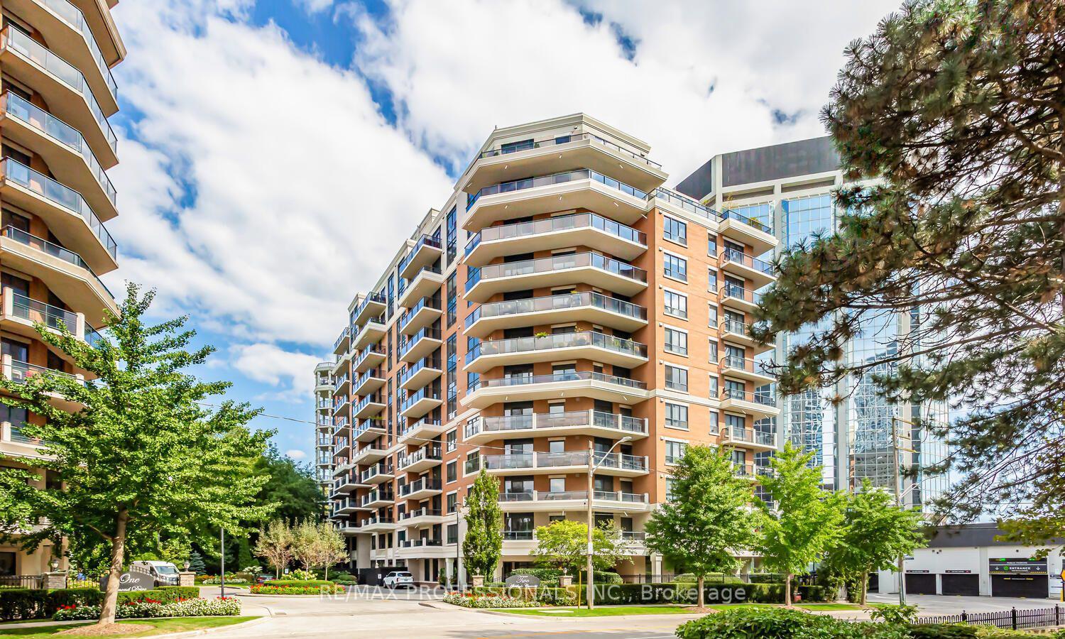 2 Aberfoyle Crescent