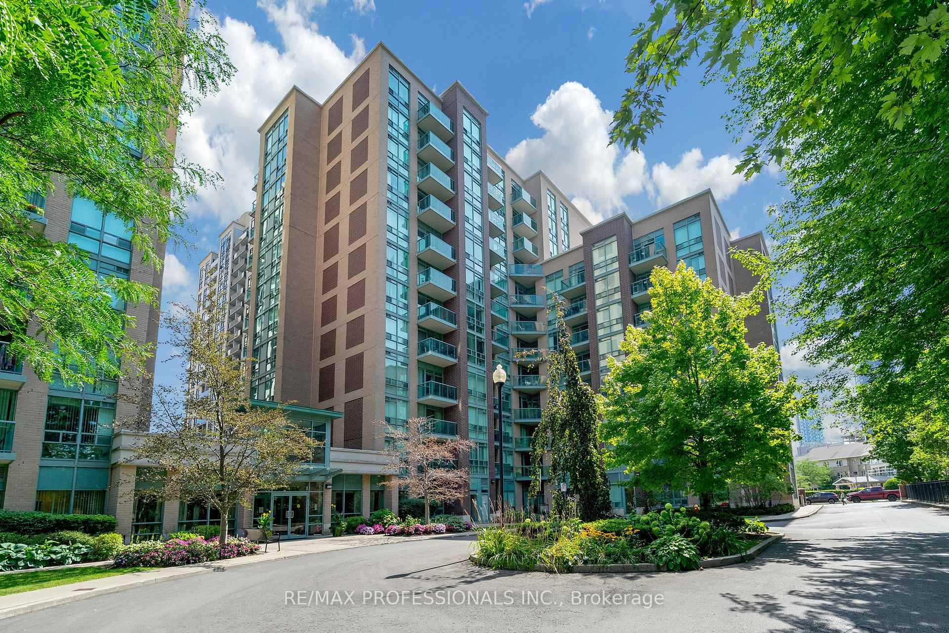 9 Michael Power Place