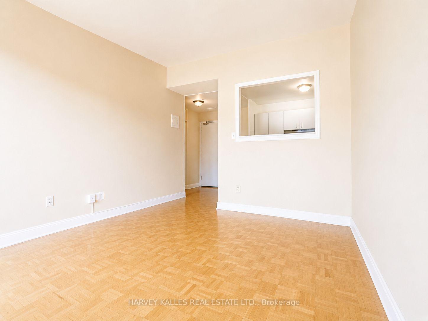 80 Blackfriar Avenue