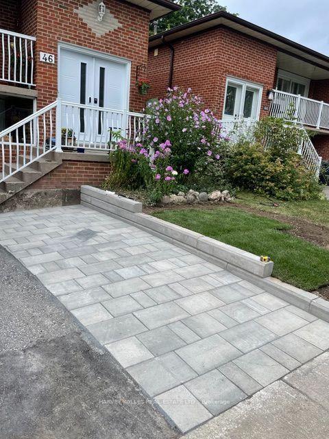 46 Locustwood Court