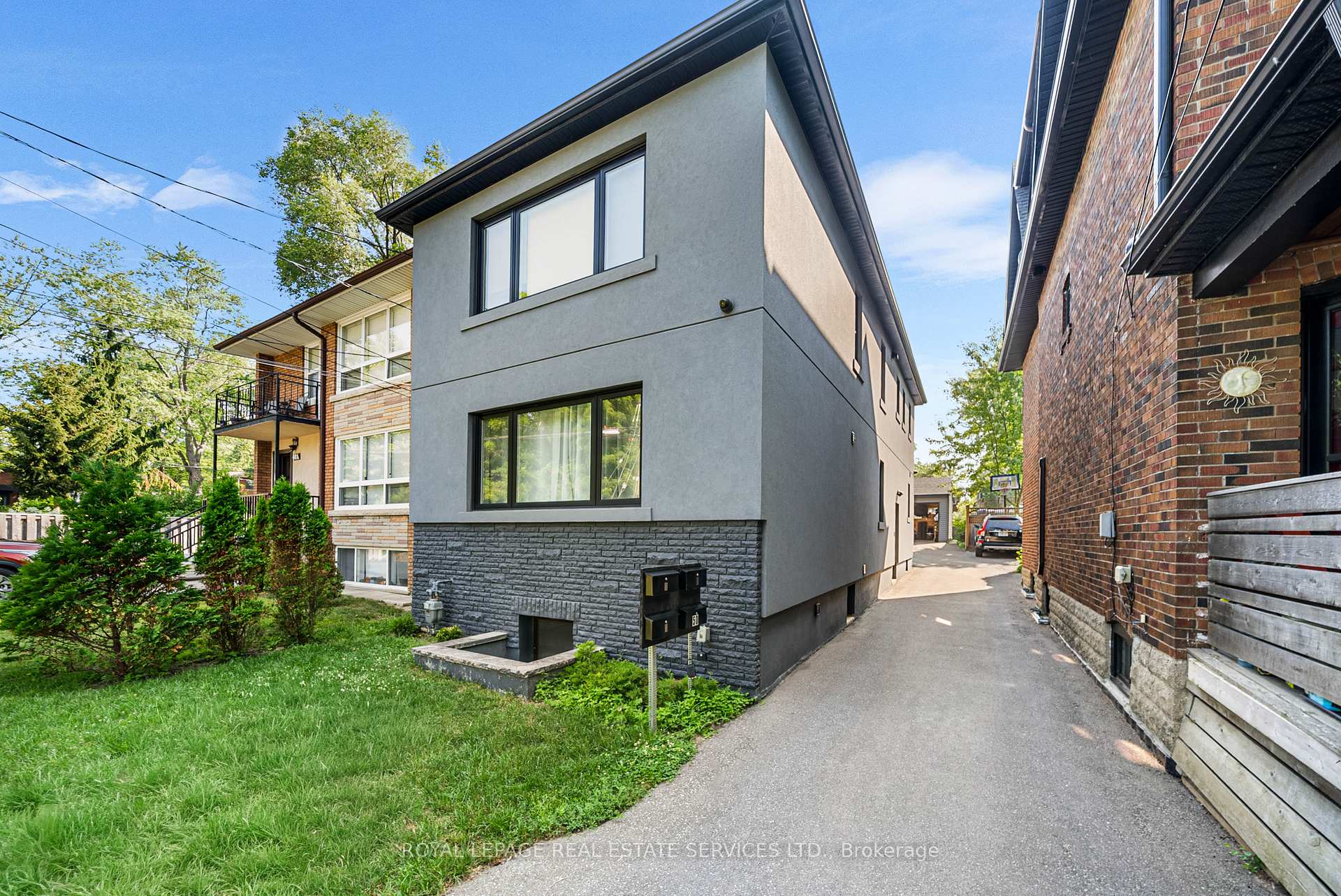 50 Arcadian Circle