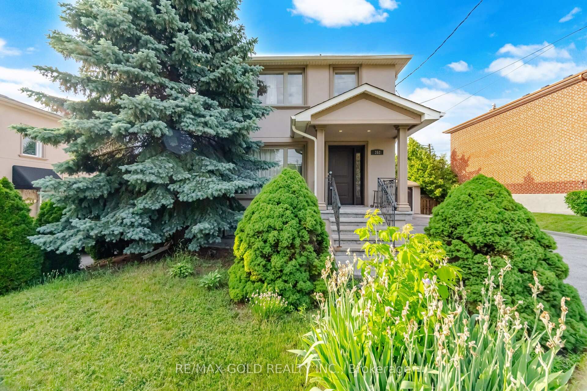 352 Maple Leaf Drive