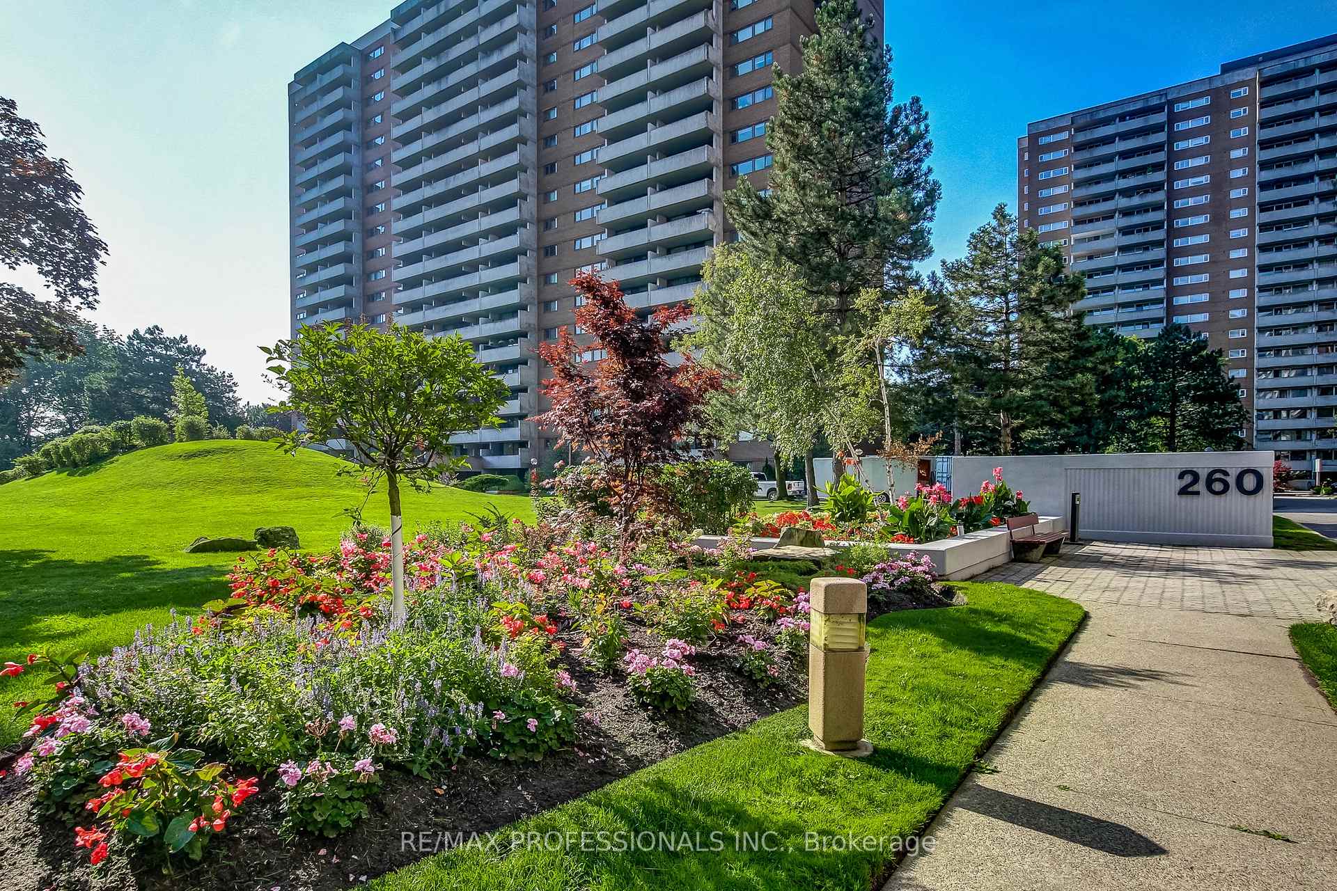 260 Scarlett Road