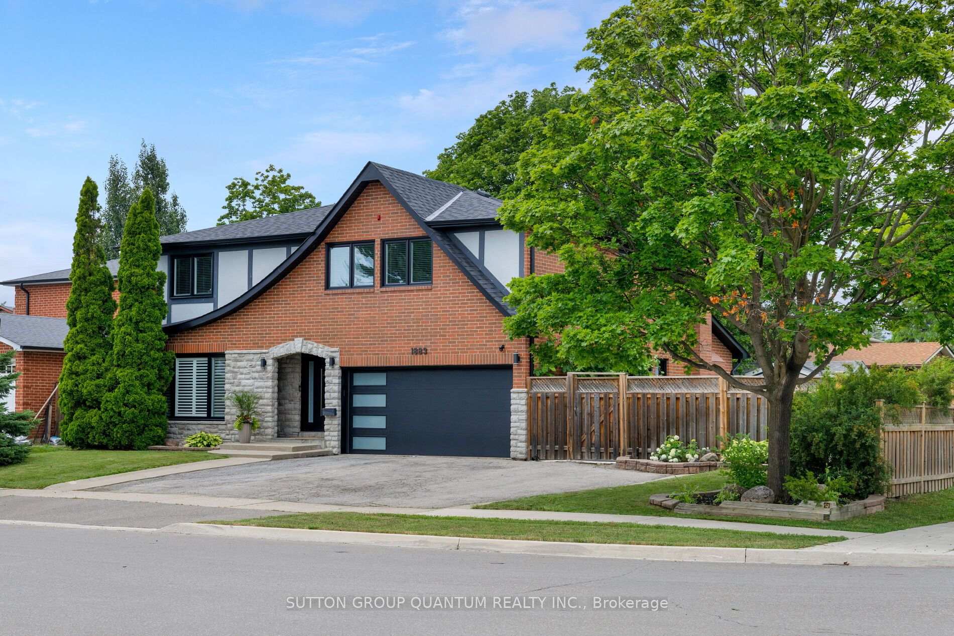 1883 Bough Beeches Boulevard