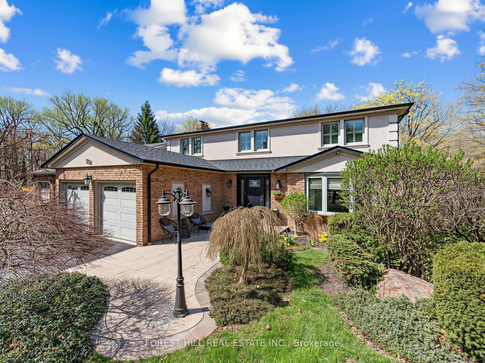 358 Kingsway Place