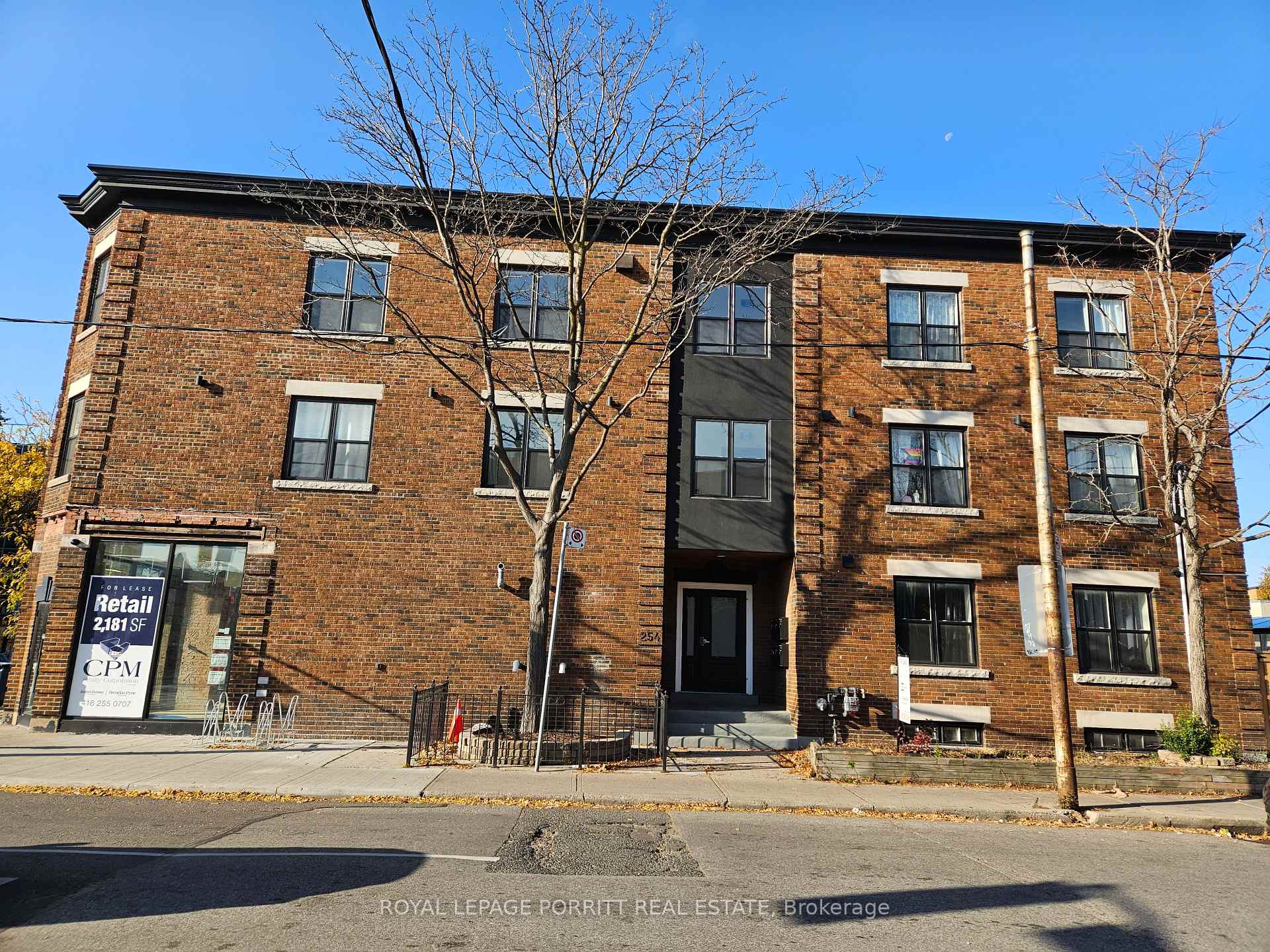 254 Armadale Avenue