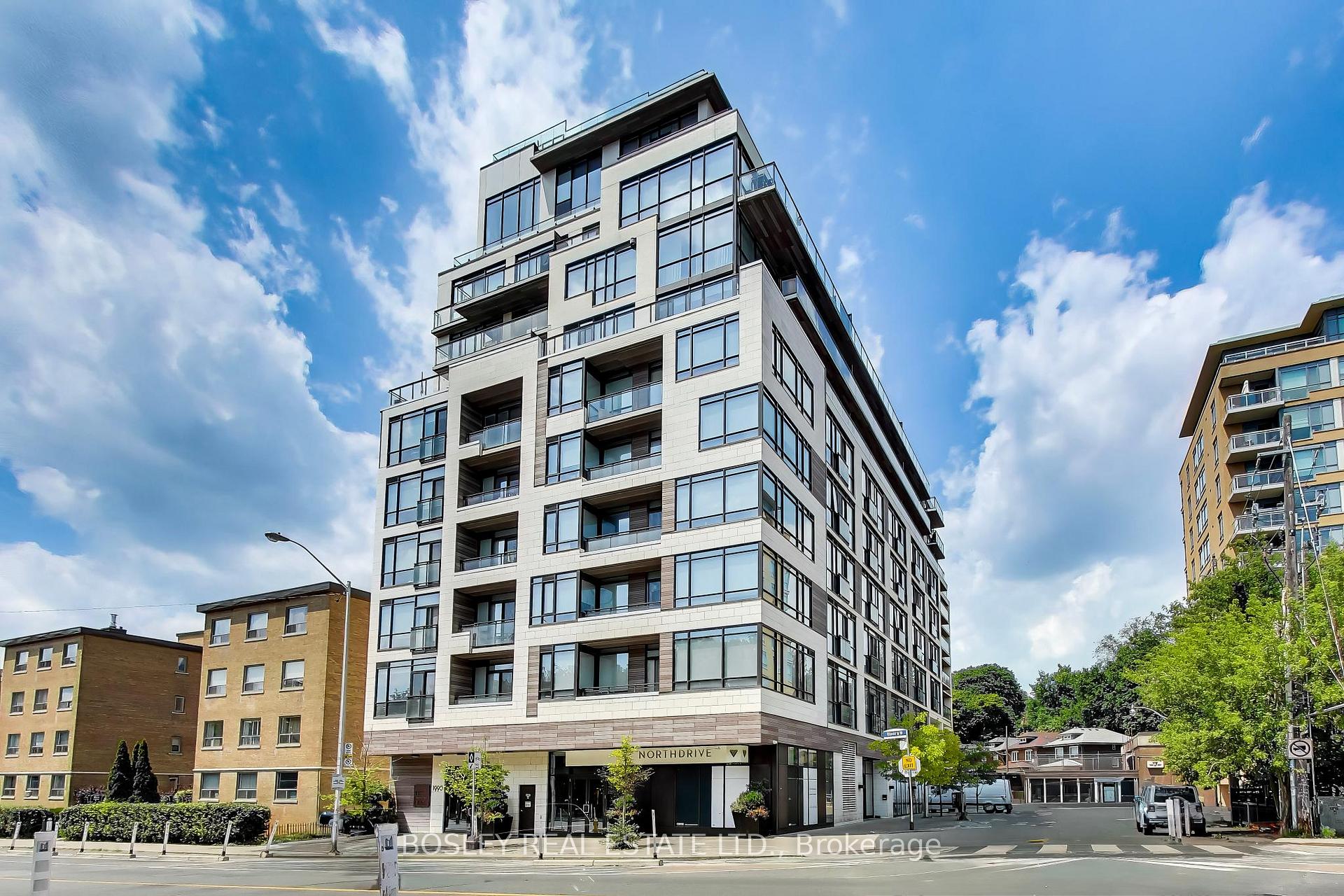 1990 Bloor Street W