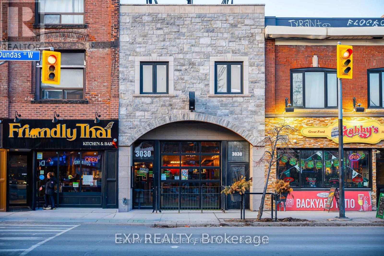 3030 DUNDAS Street