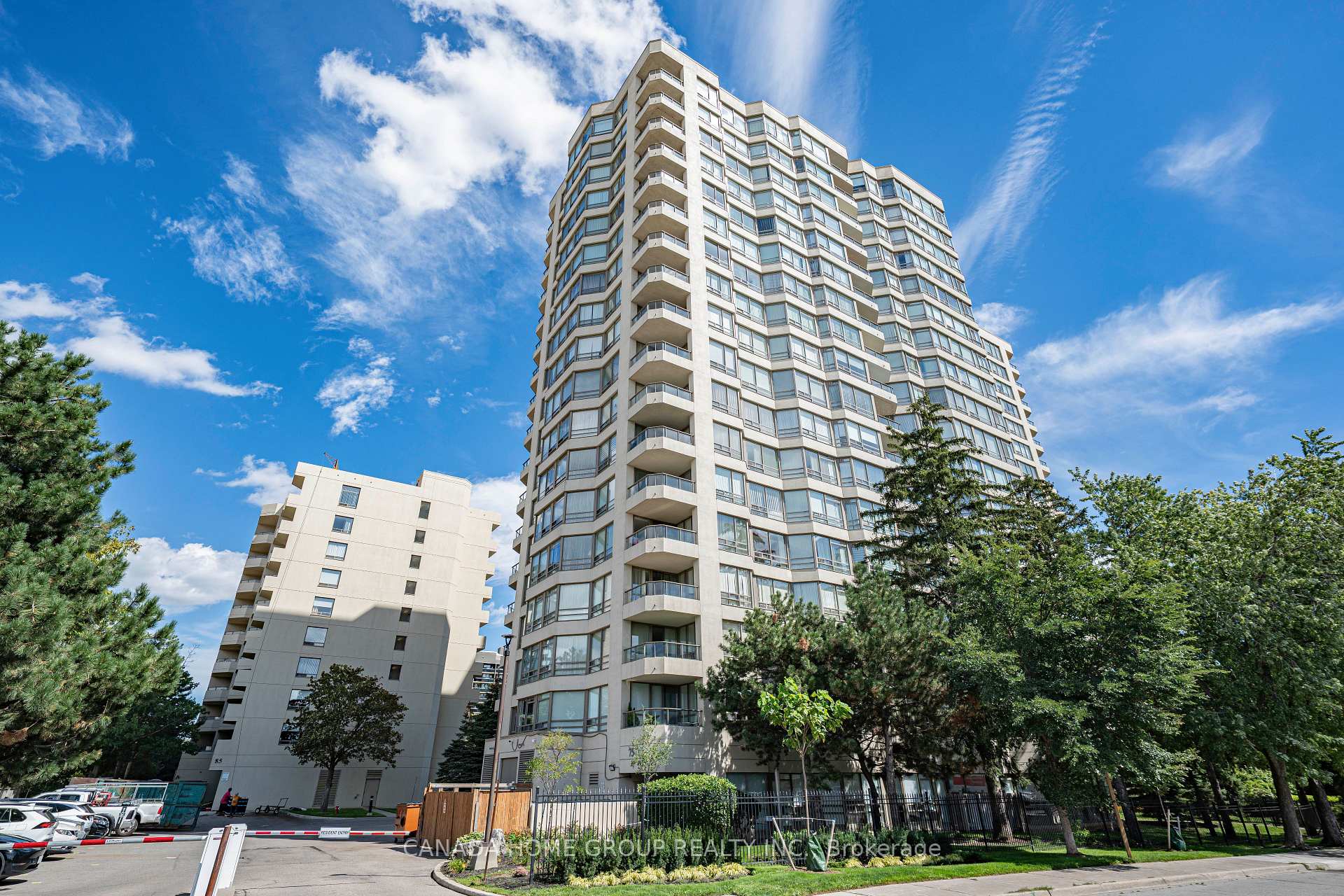 75 King Street E