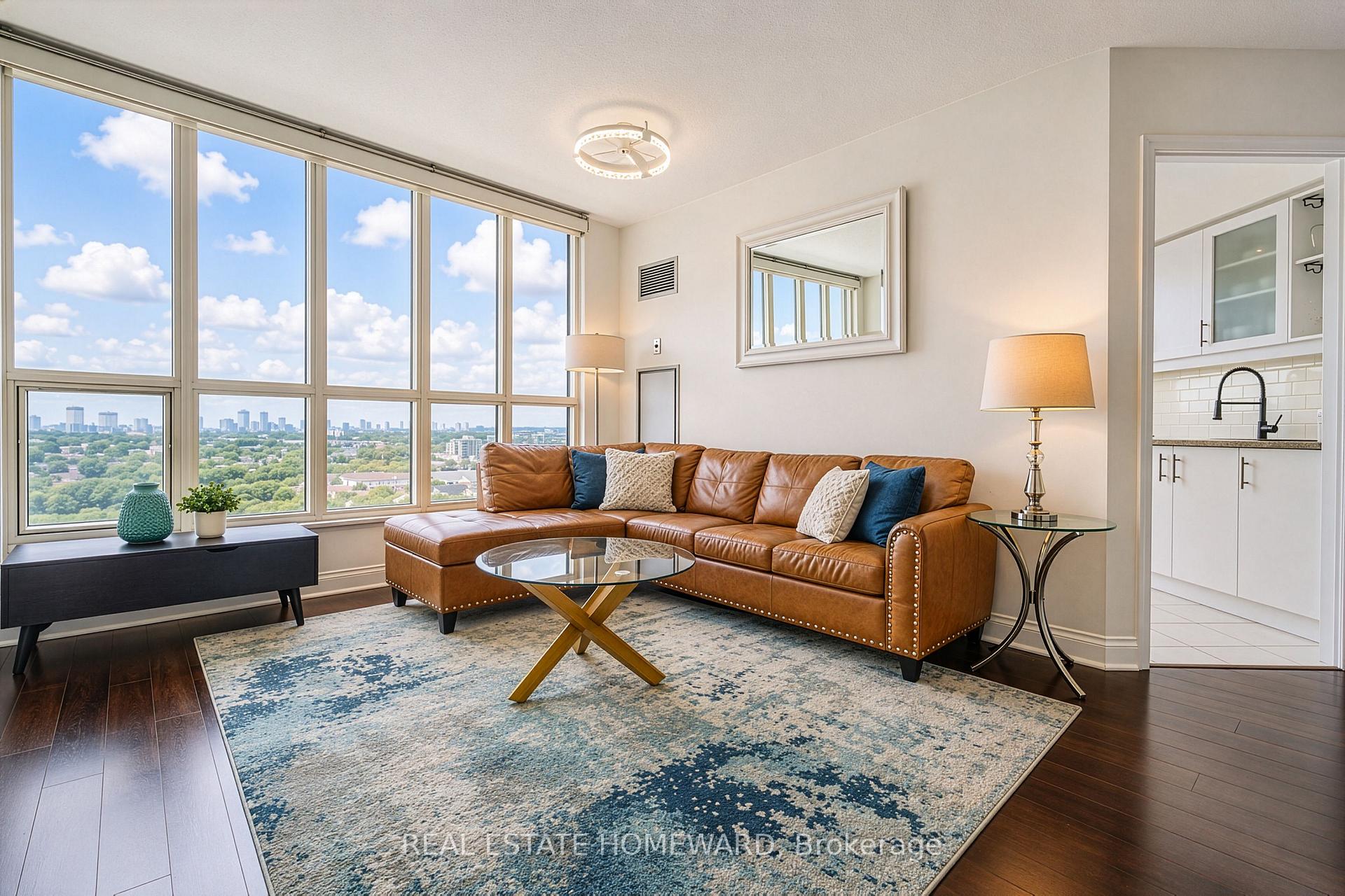 2285 Lake Shore Boulevard W