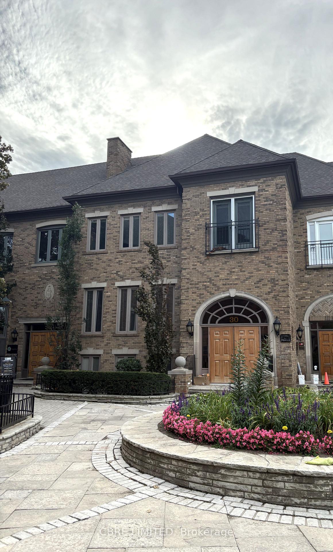 30 Village Centre Place