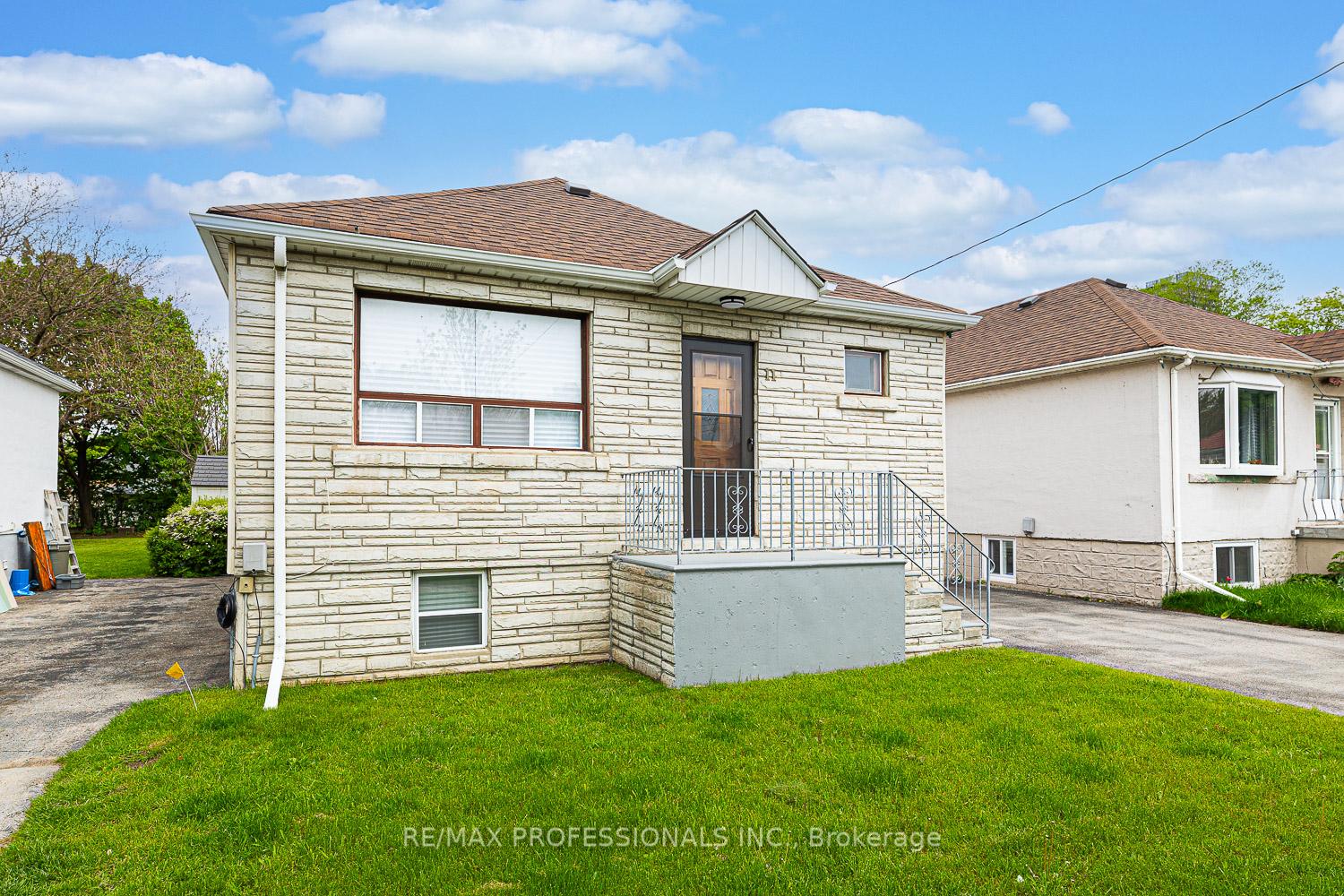 11 Stock Avenue