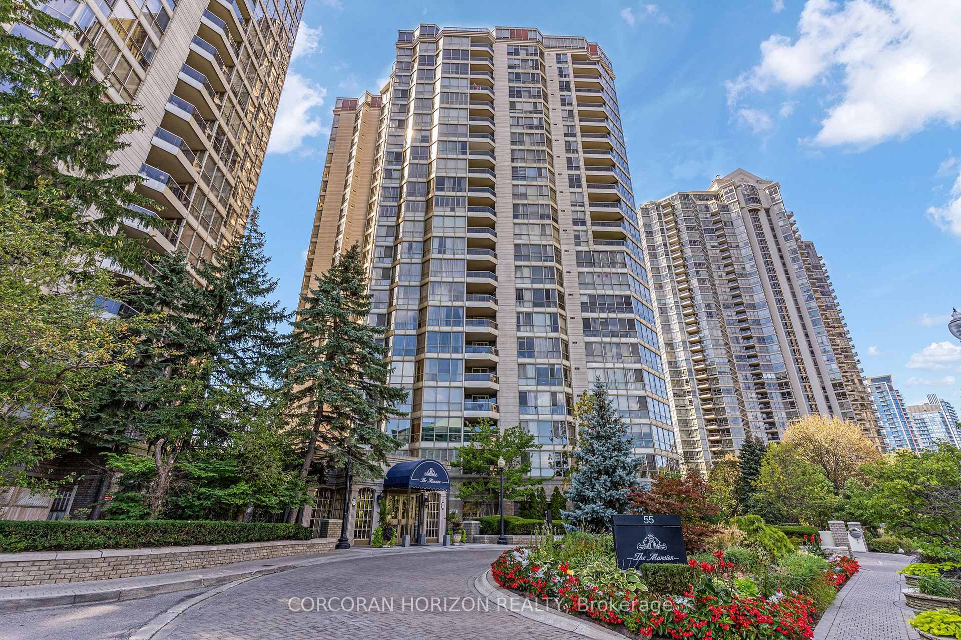 55 Kingsbridge Garden Circle
