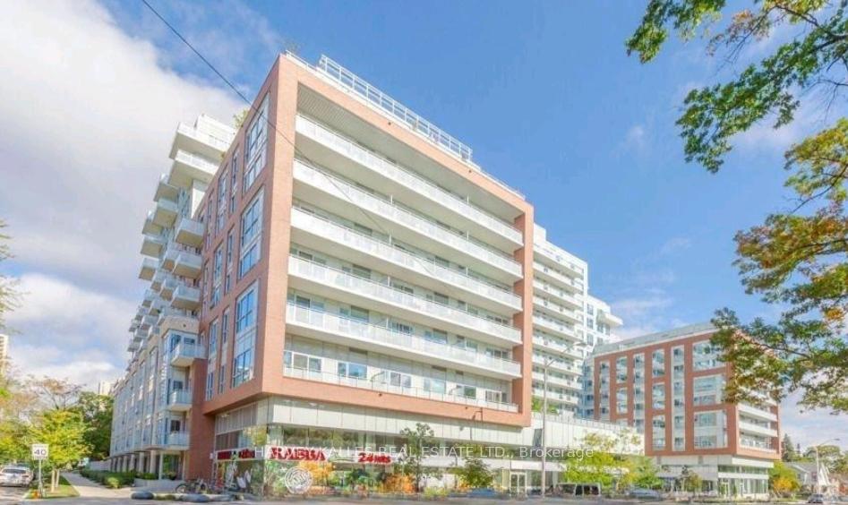 1830 Bloor Street W
