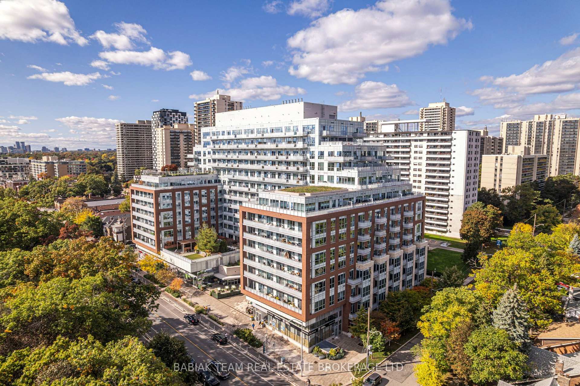 1830 Bloor Street W