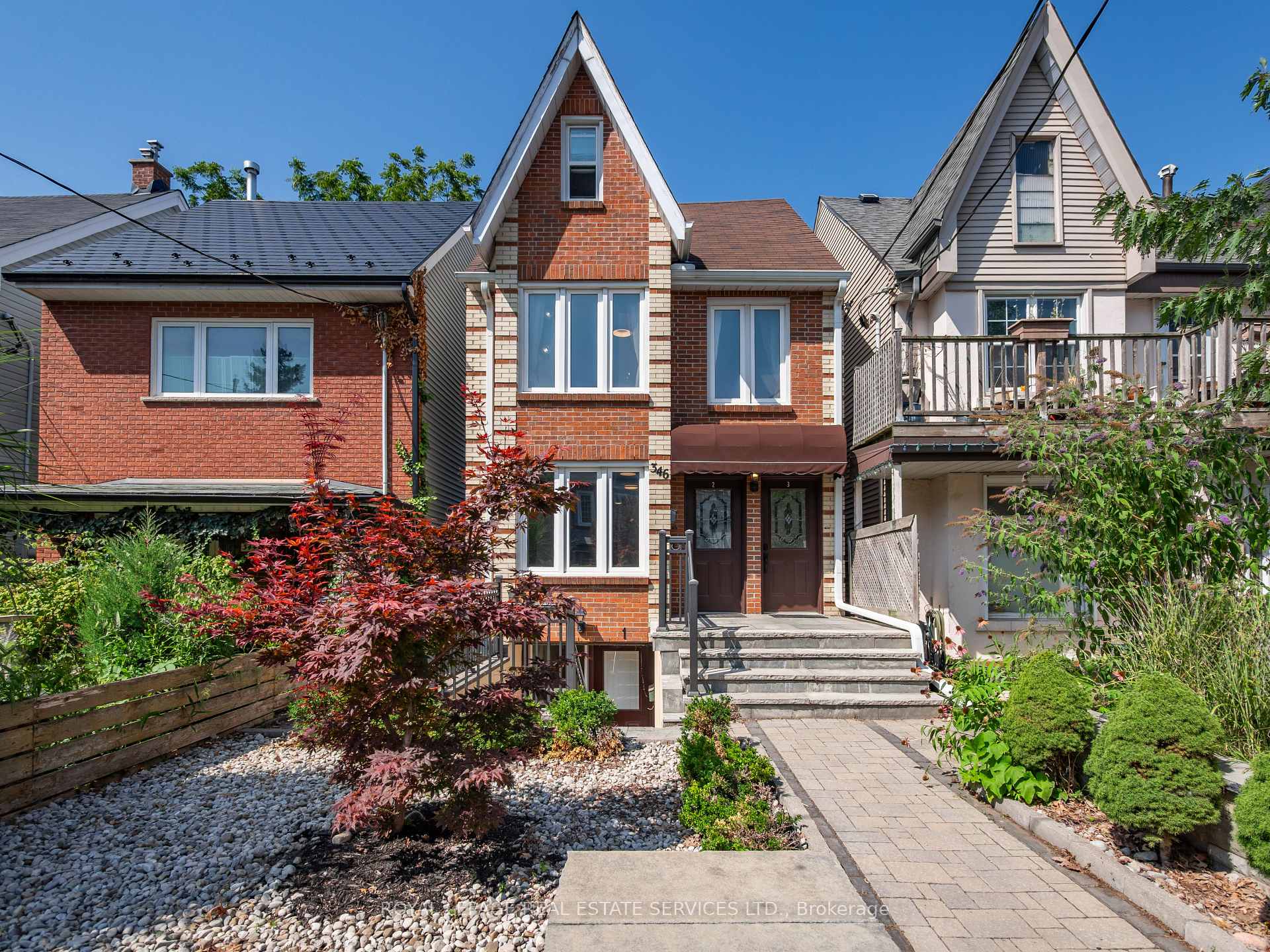 346 Indian Road Crescent