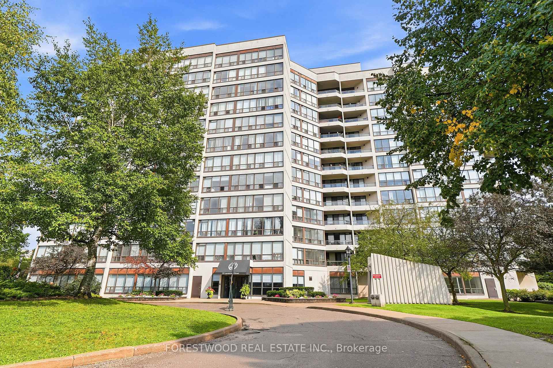 10 Laurelcrest Street