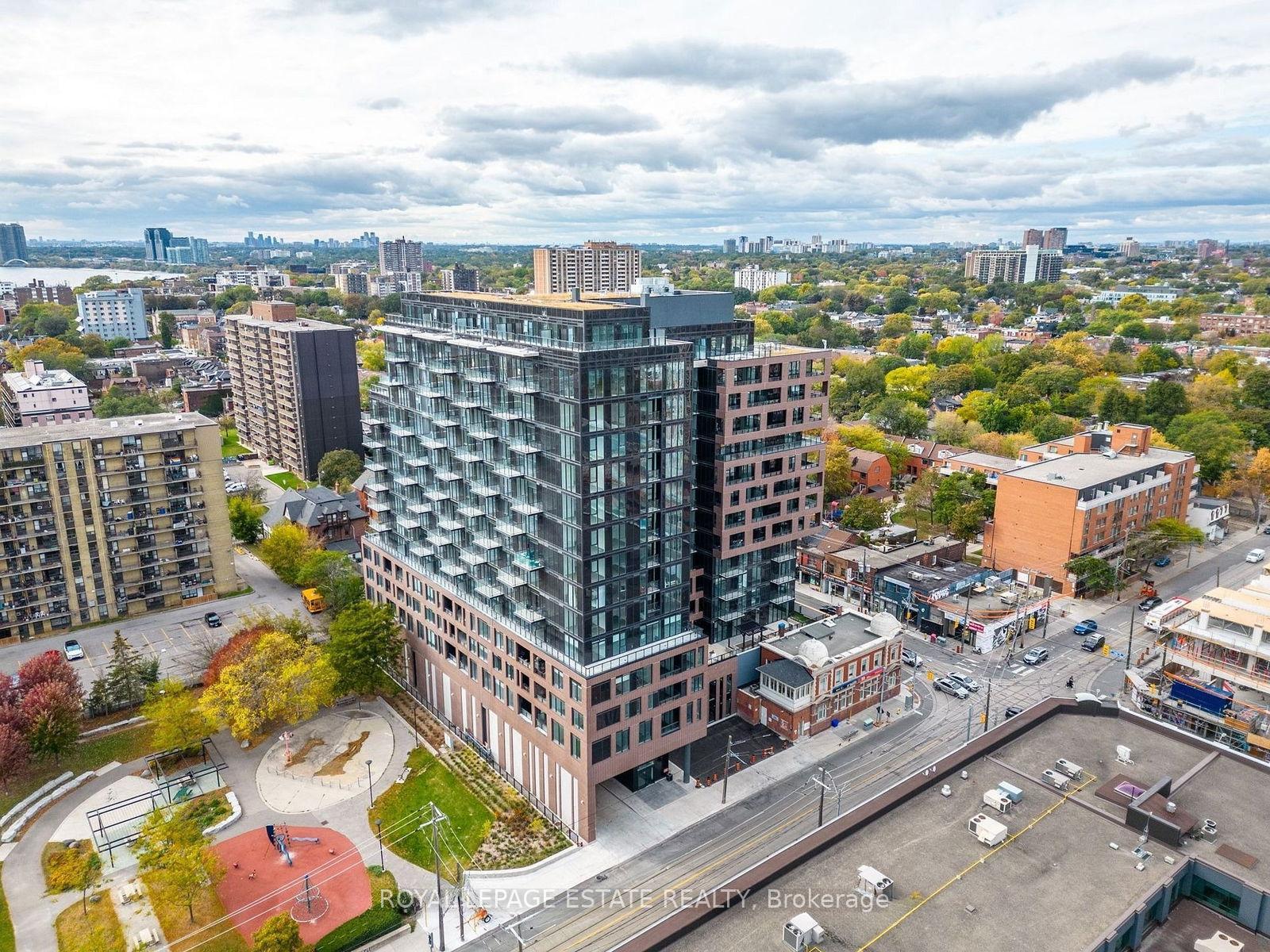 270 Dufferin Street