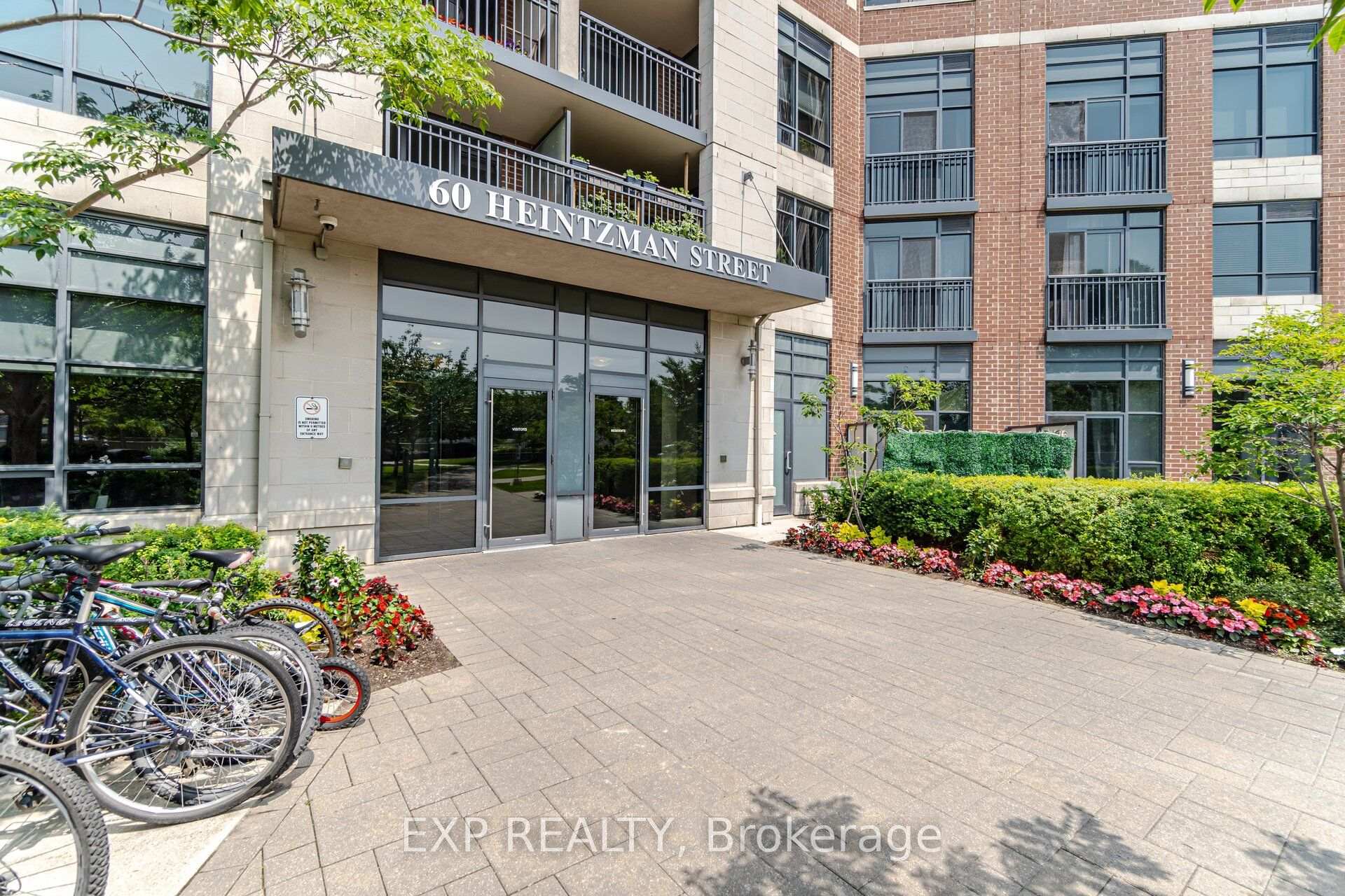 60 Heintzman Street