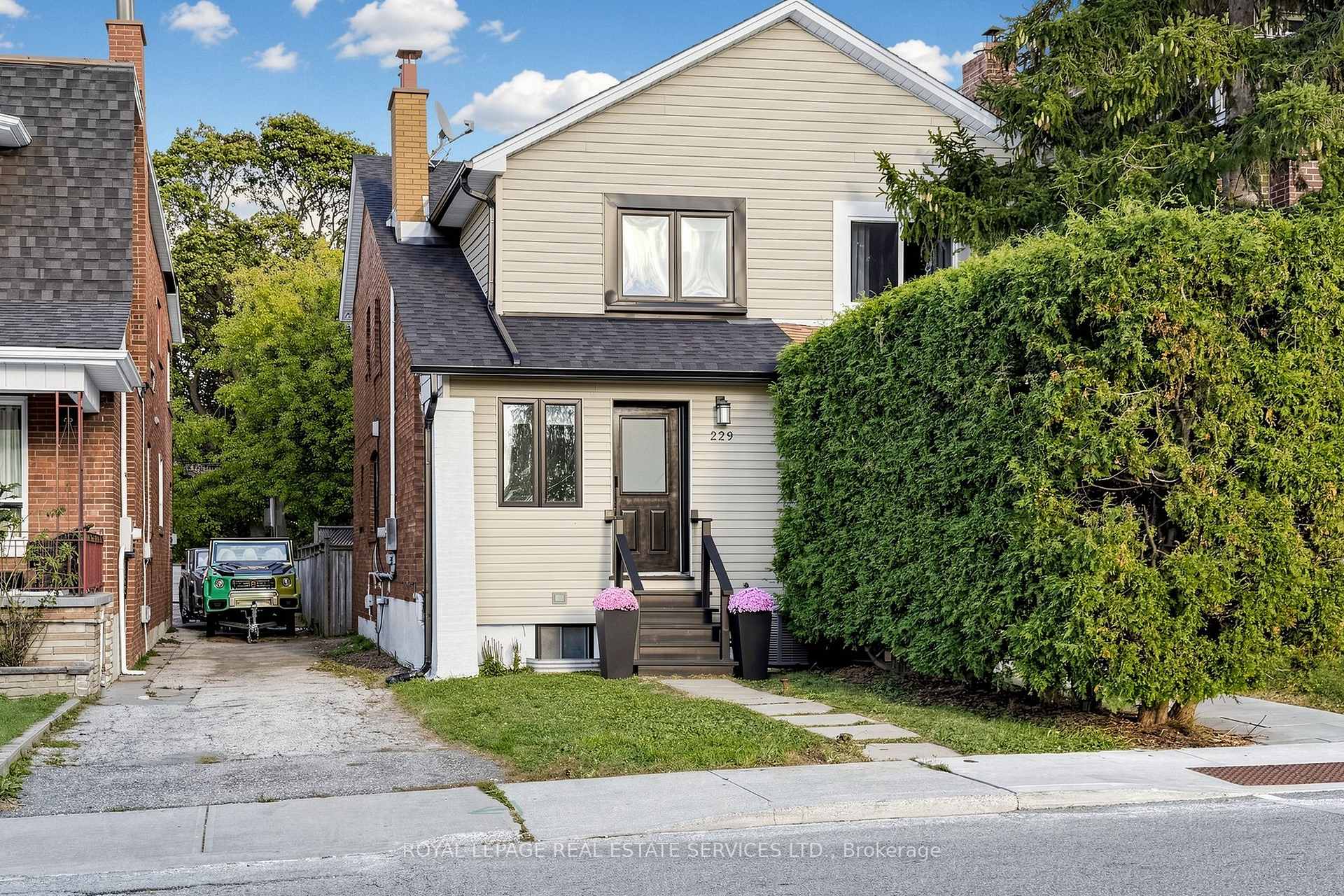 229 McRoberts Avenue