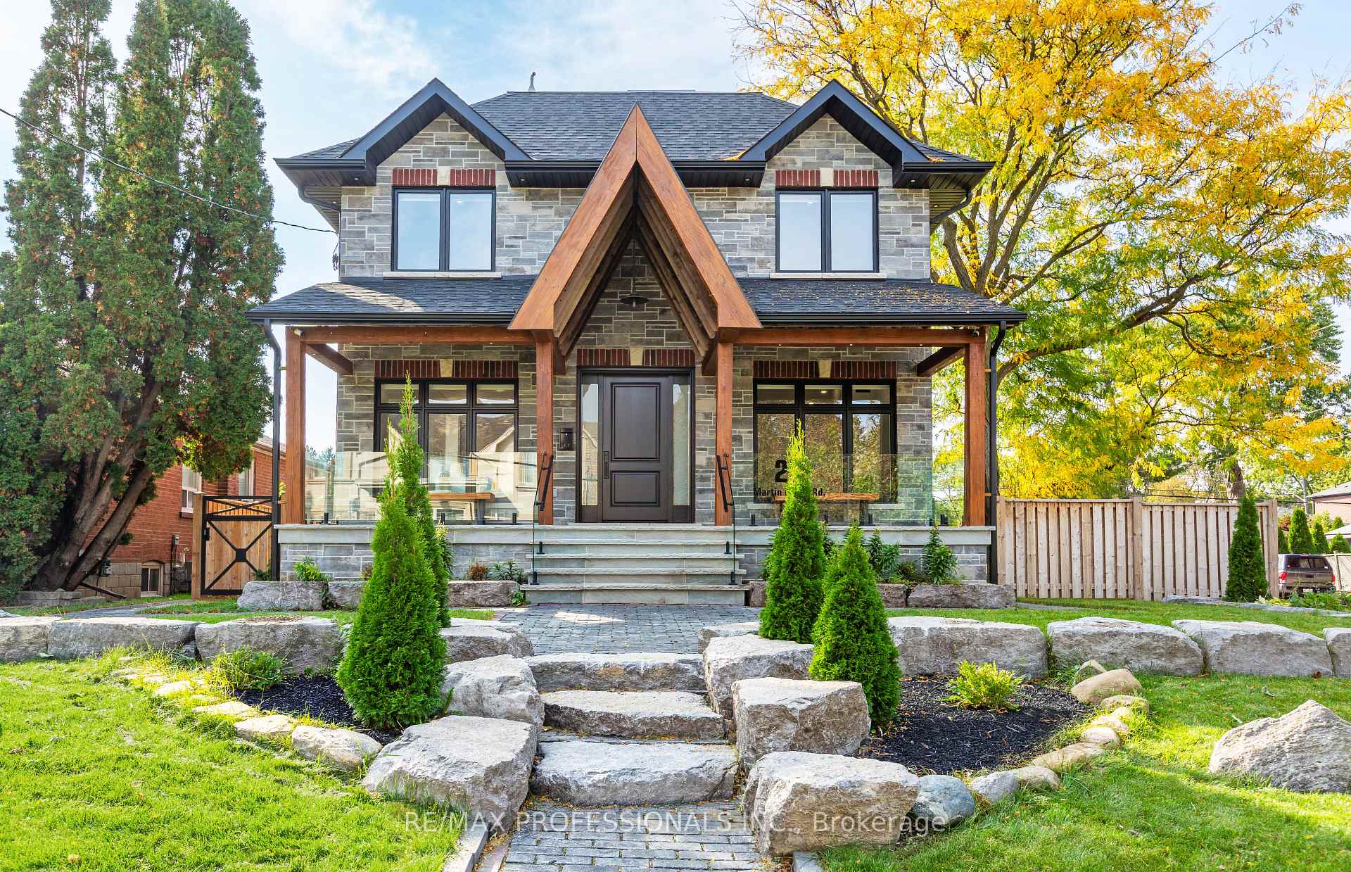 28 Martin Grove Road