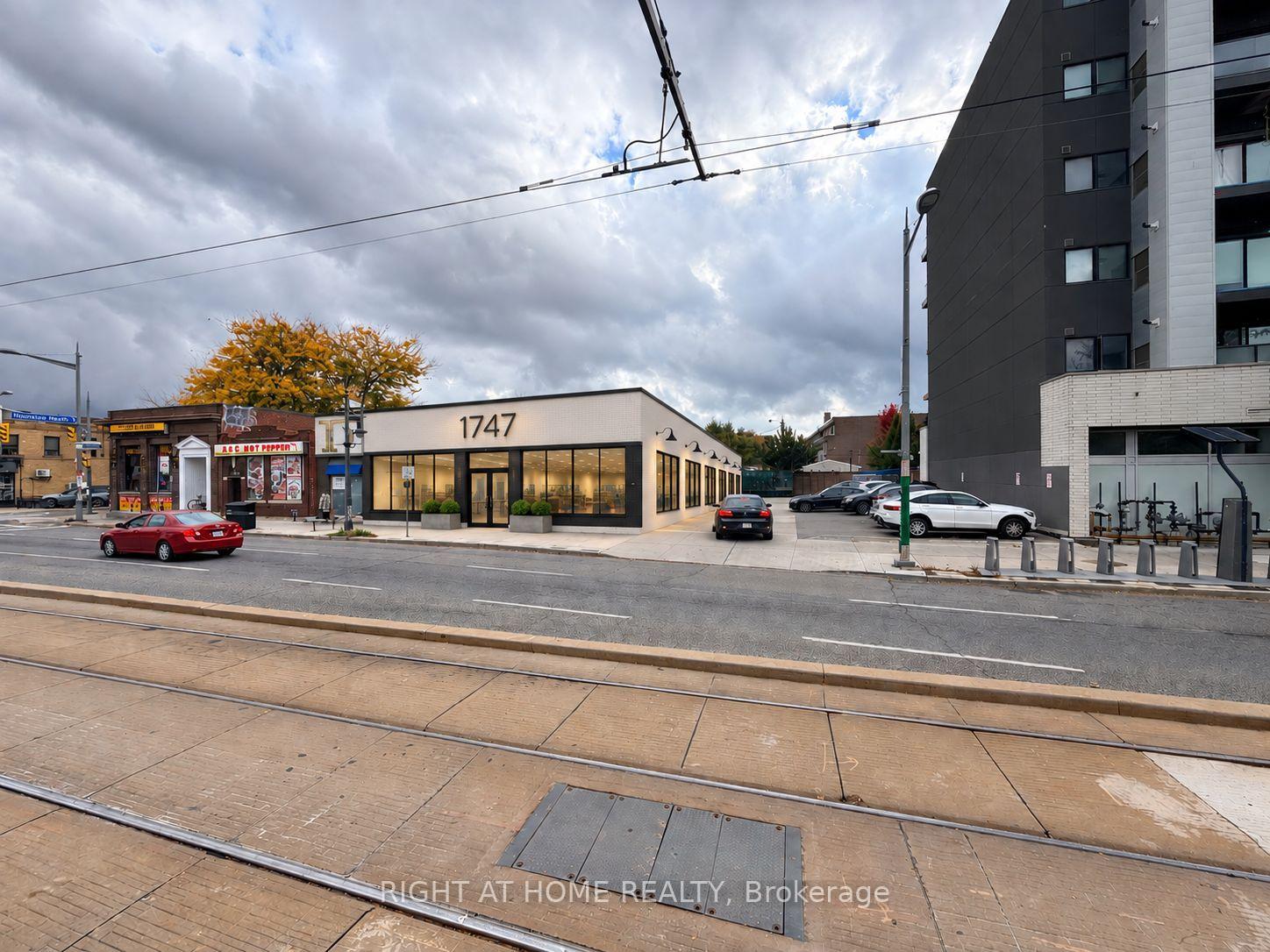 1745,1747 & 1753 St. Clair Avenue W