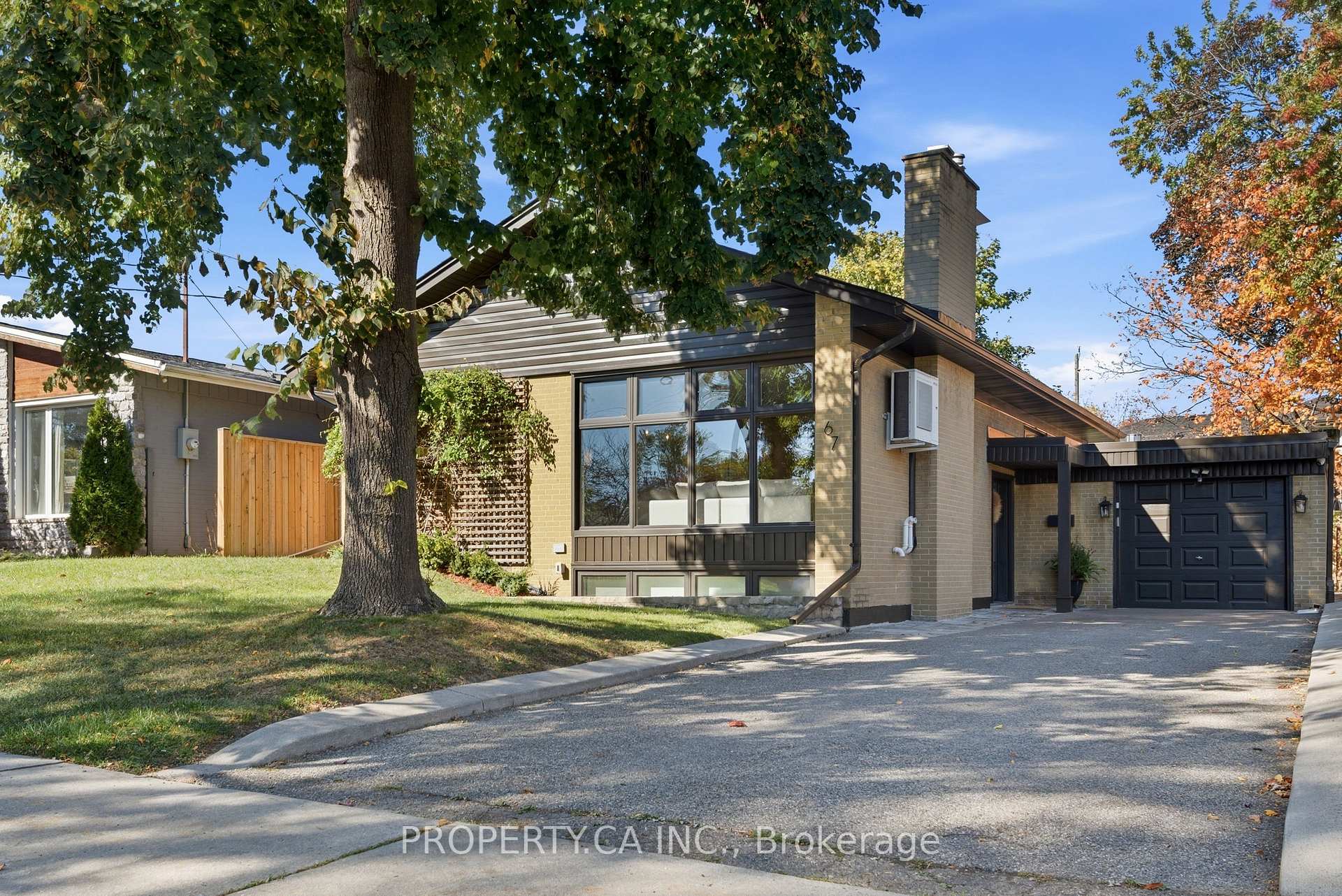 67 Rossburn Drive