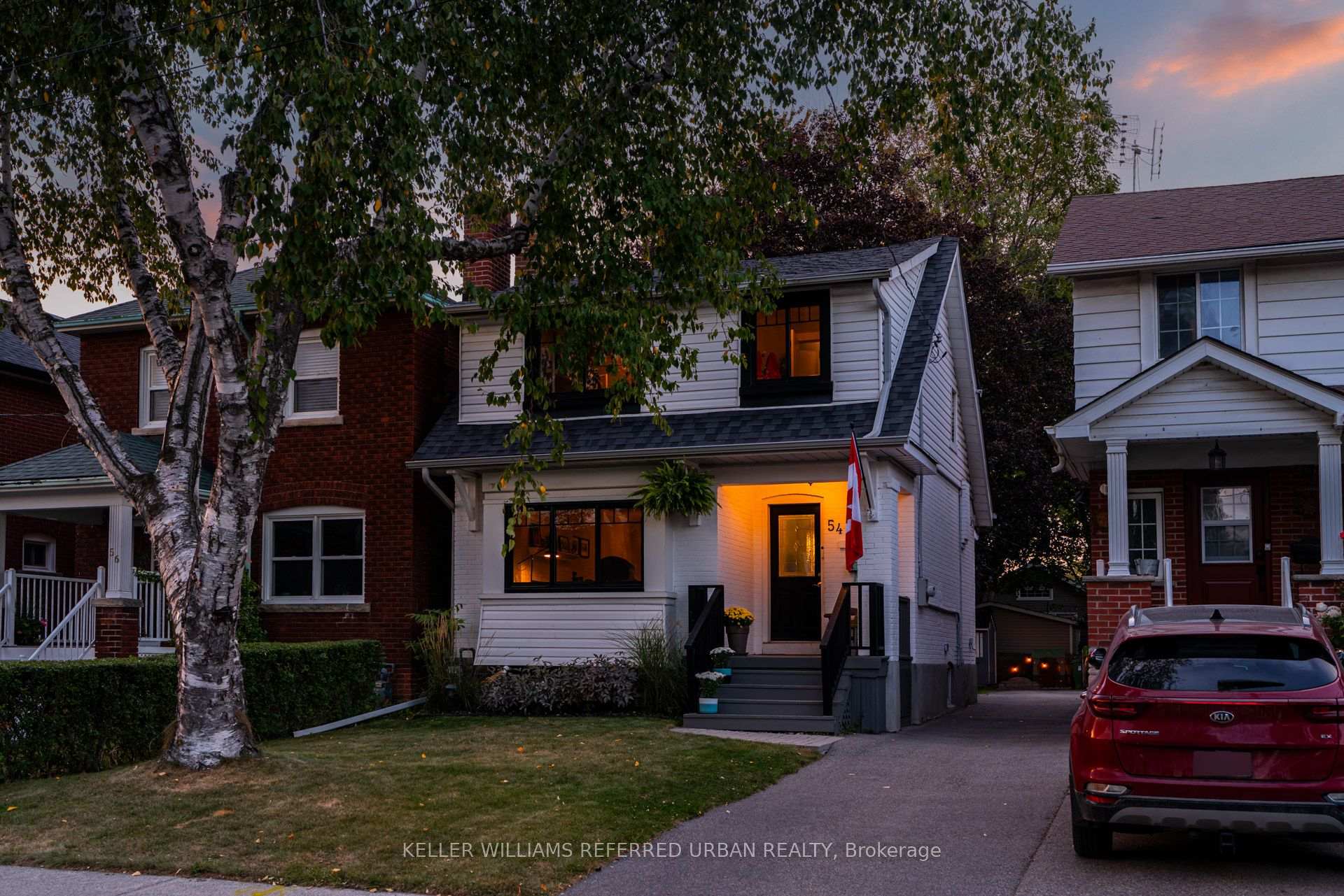 54 Albani Street