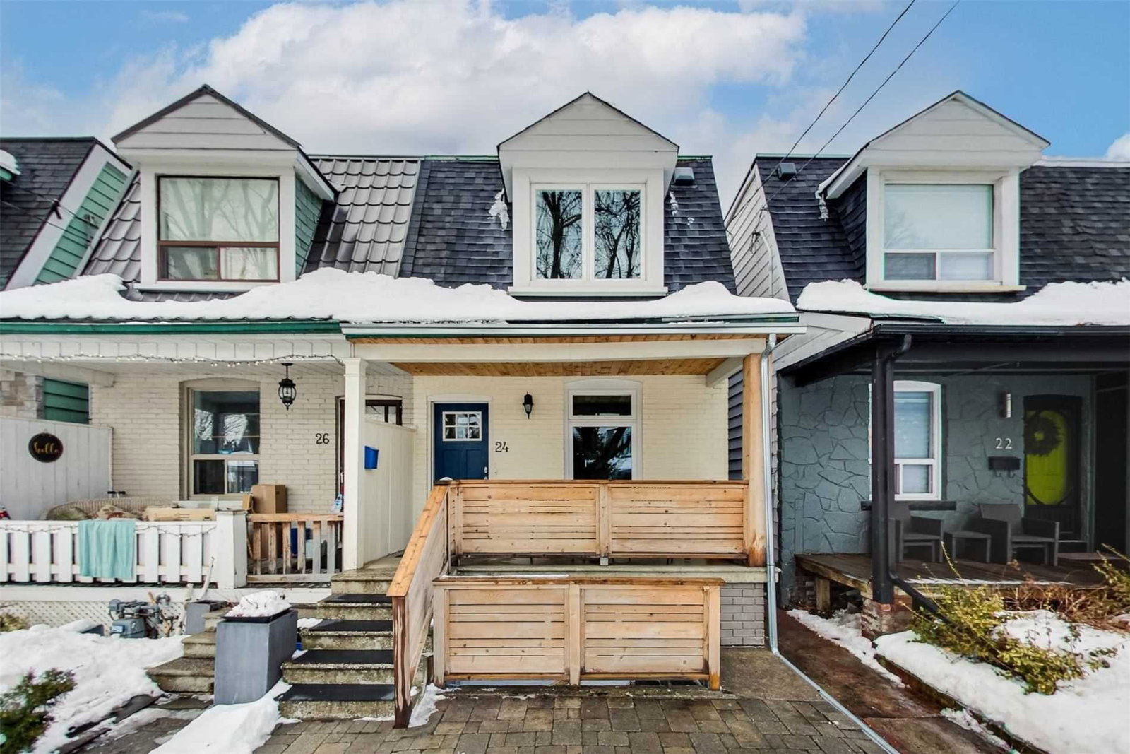 24 Hugo Ave