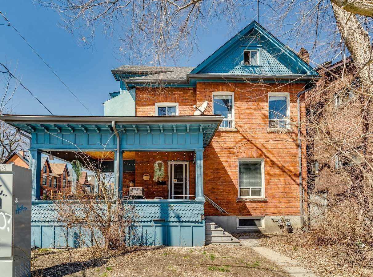 236 Annette St
