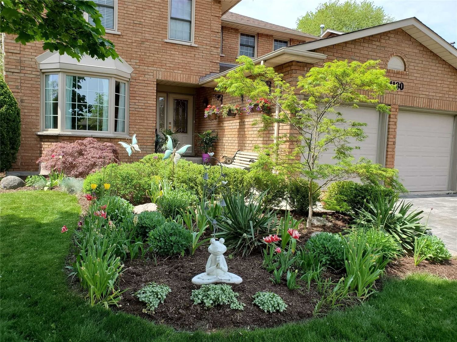 1180 Monks Passage