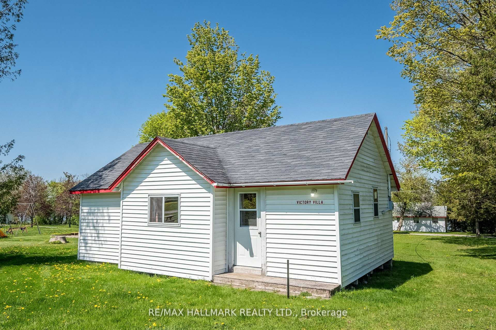 449 Island View Road