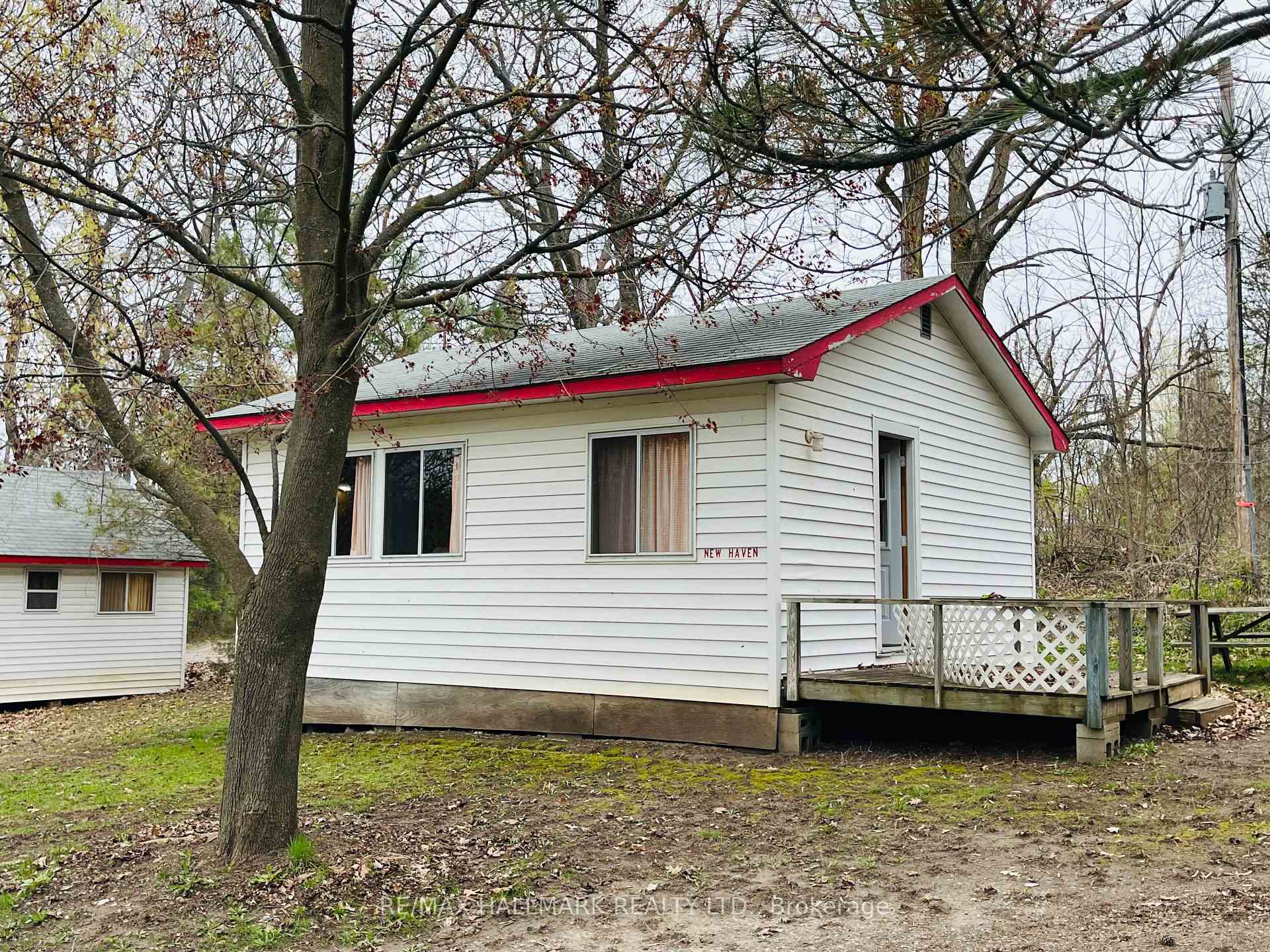 449 Island View Road