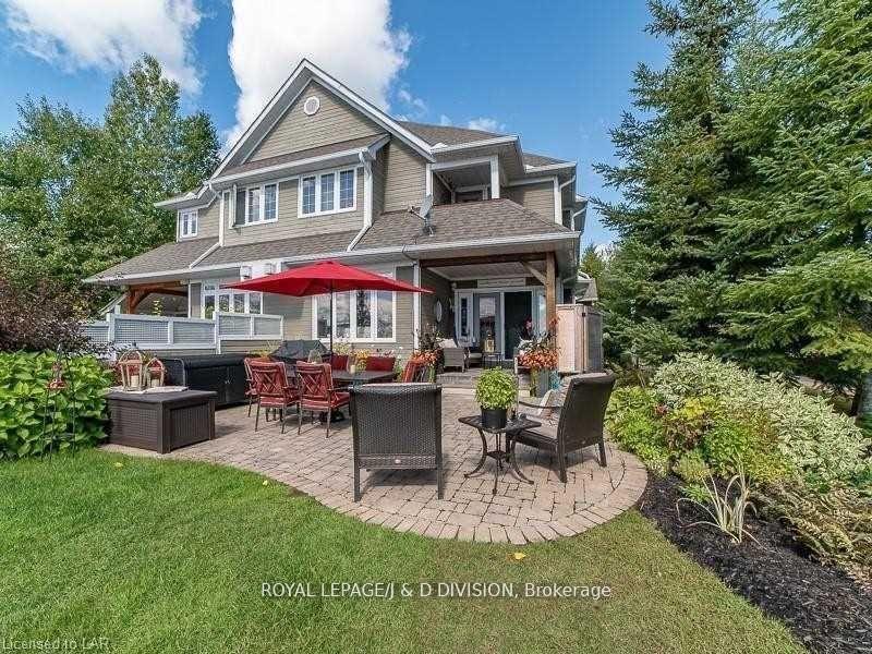 27 Szawlowski Drive