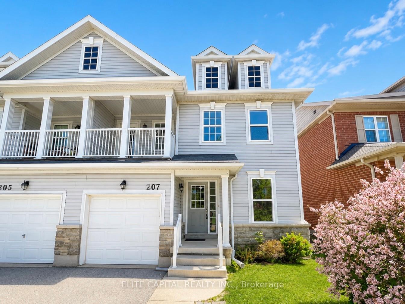 207 Wright Crescent