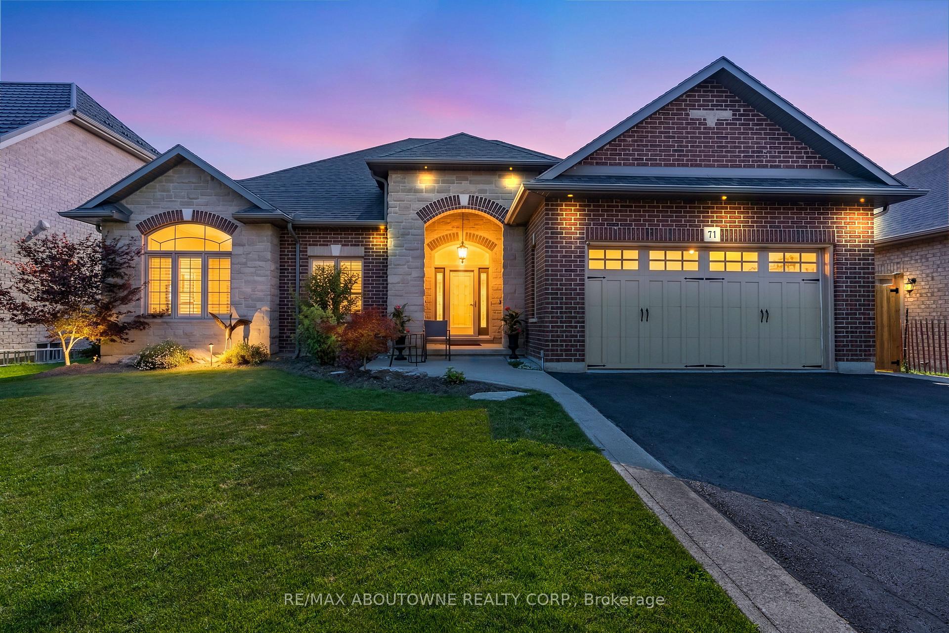 71 Newport Lane